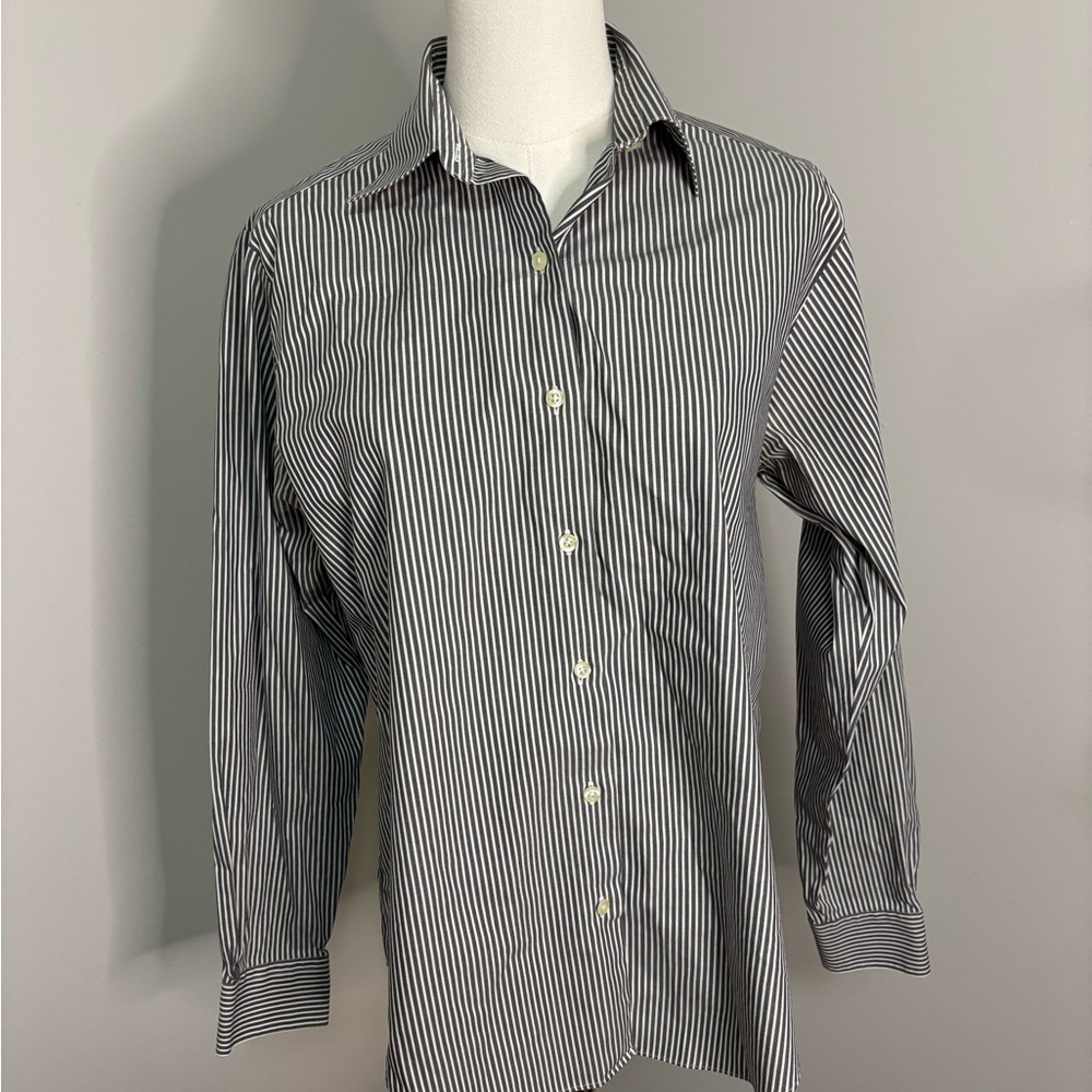 Gray and White Stripped women’s Size 8 Shirt brooks brothers 346